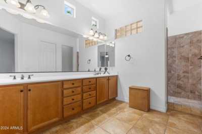 Home For Sale in Goodyear, Arizona