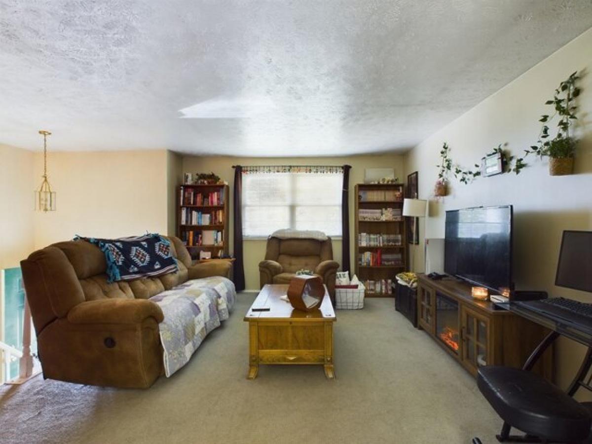 Picture of Home For Sale in Wheeling, West Virginia, United States