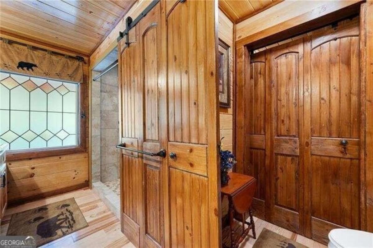 Picture of Home For Sale in Hiawassee, Georgia, United States