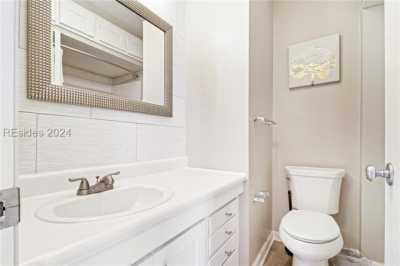 Home For Sale in Hilton Head Island, South Carolina