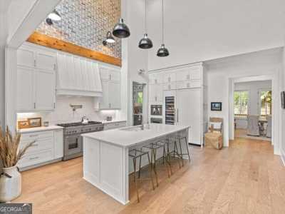 Home For Sale in Roswell, Georgia