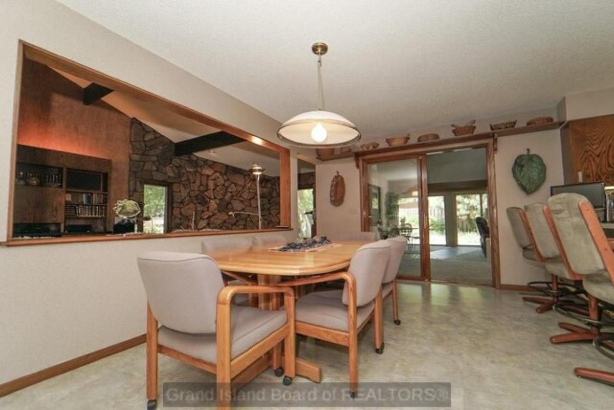 Picture of Home For Sale in Grand Island, Nebraska, United States