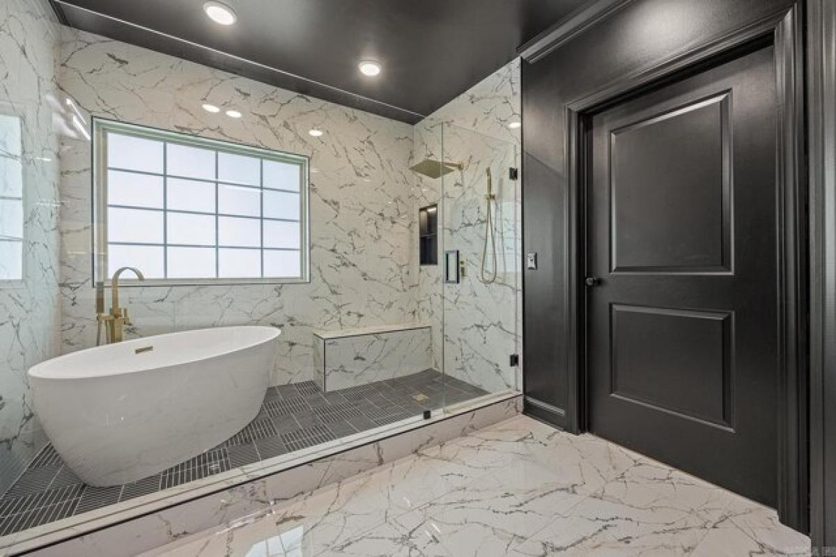 Picture of Home For Sale in Jonesboro, Arkansas, United States