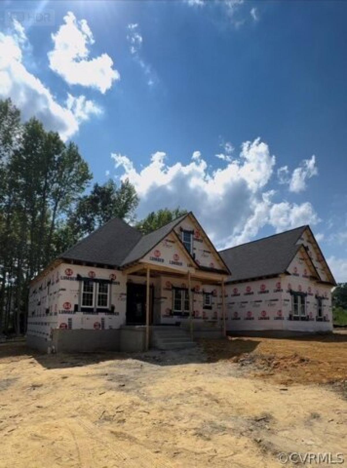 Picture of Home For Sale in Chesterfield, Virginia, United States