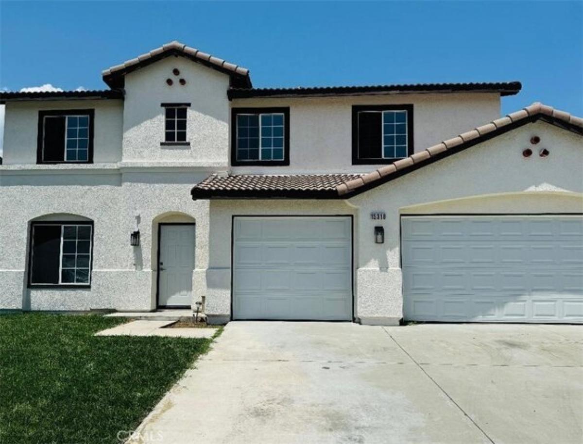 Picture of Home For Sale in Fontana, California, United States