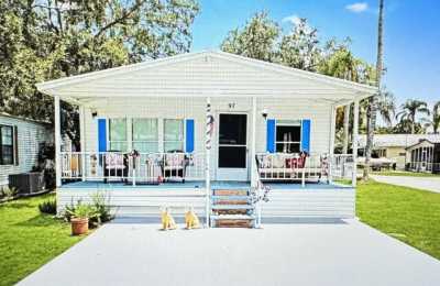 Home For Sale in Lake Wales, Florida