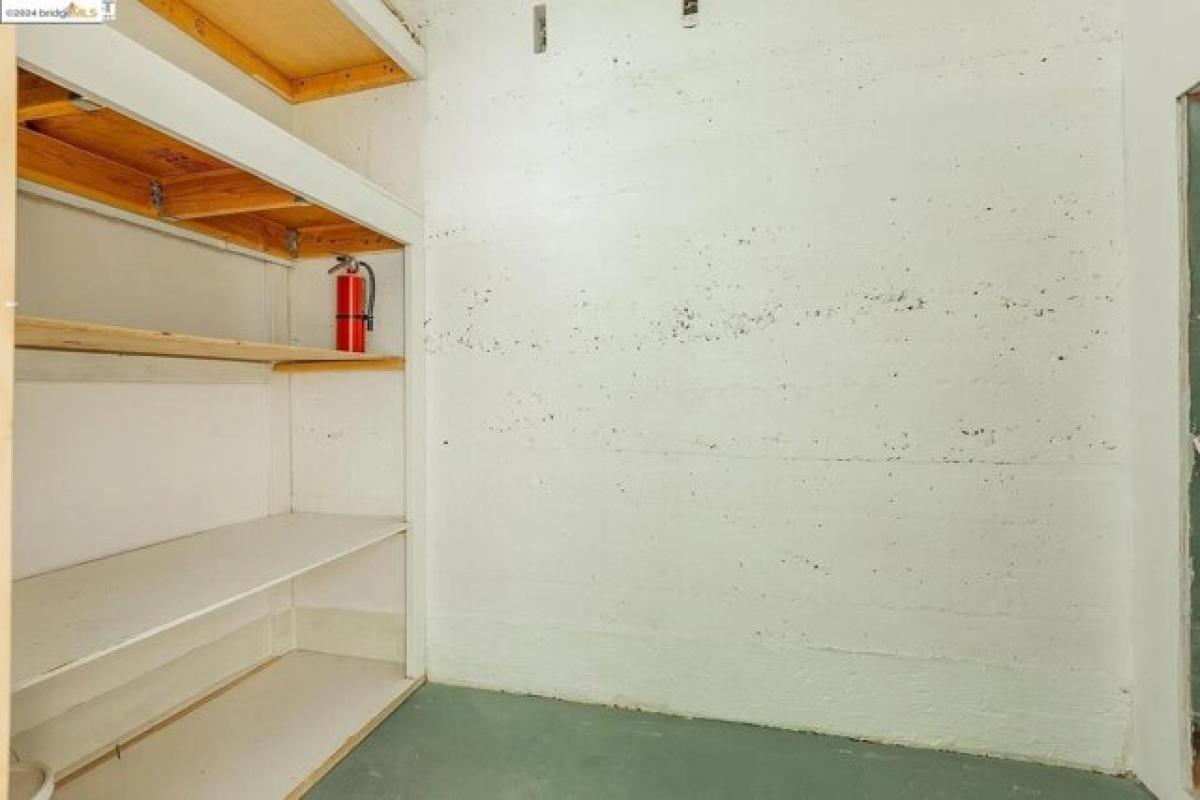 Picture of Home For Sale in Berkeley, California, United States