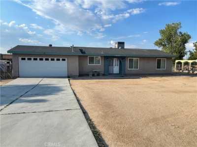 Home For Sale in Hesperia, California