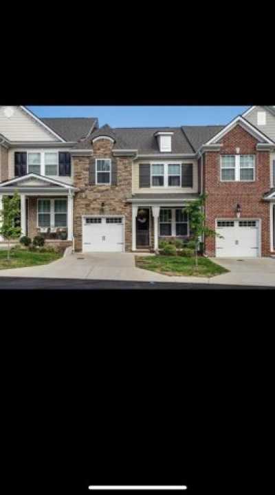 Home For Rent in Mount Juliet, Tennessee