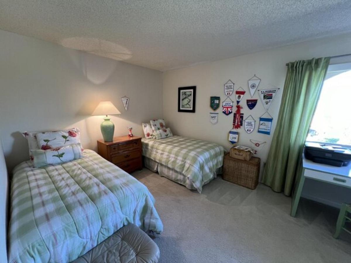 Picture of Home For Sale in Palm Desert, California, United States