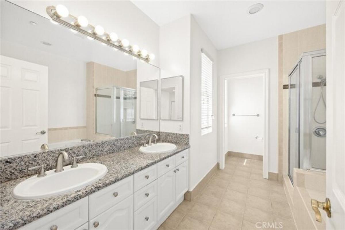 Picture of Home For Sale in Arcadia, California, United States