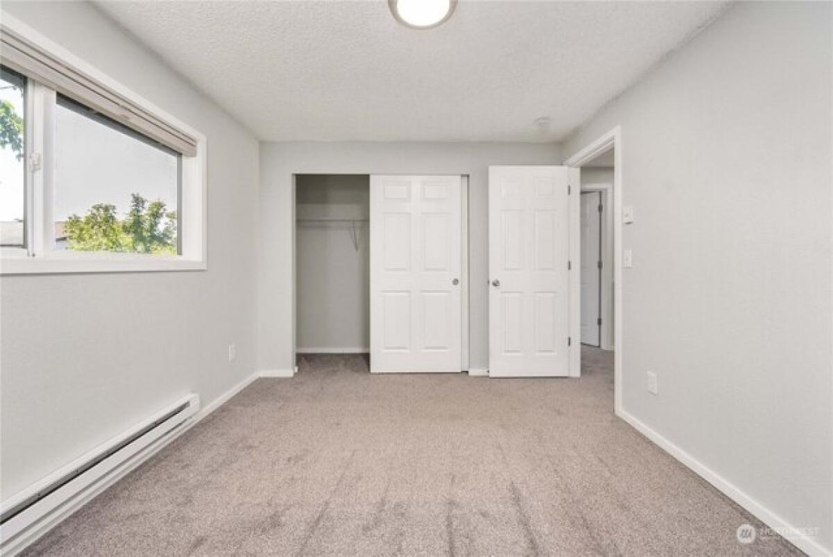 Picture of Home For Sale in Auburn, Washington, United States