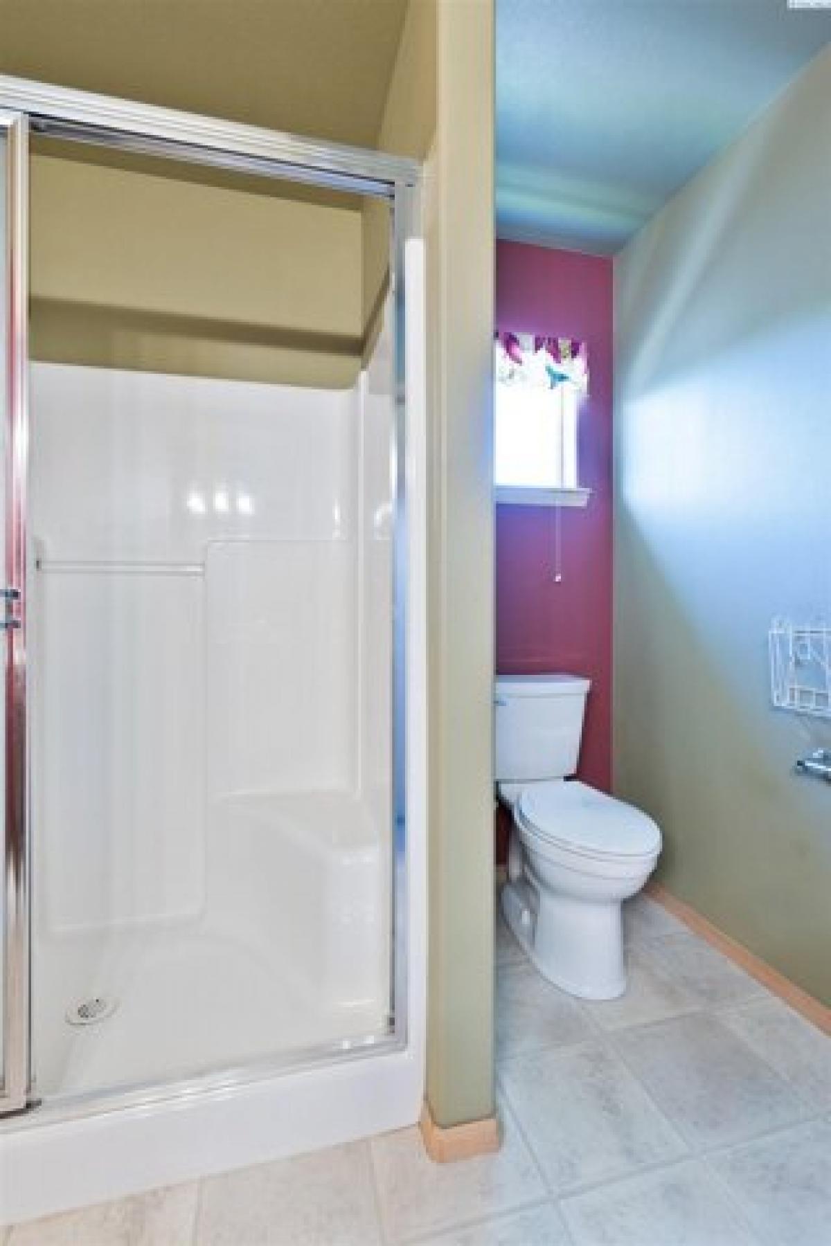 Picture of Home For Sale in Pasco, Washington, United States