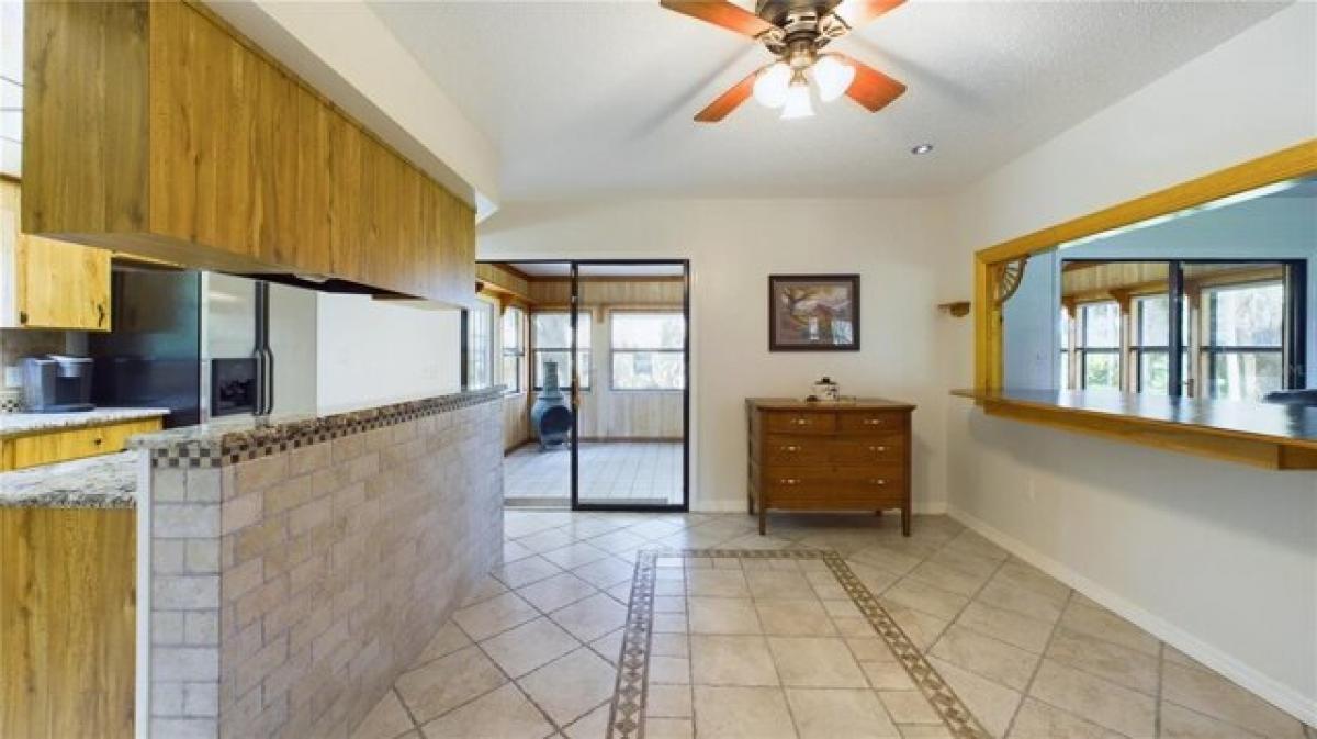 Picture of Home For Sale in Titusville, Florida, United States