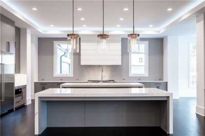 Home For Sale in Sandy Springs, Georgia