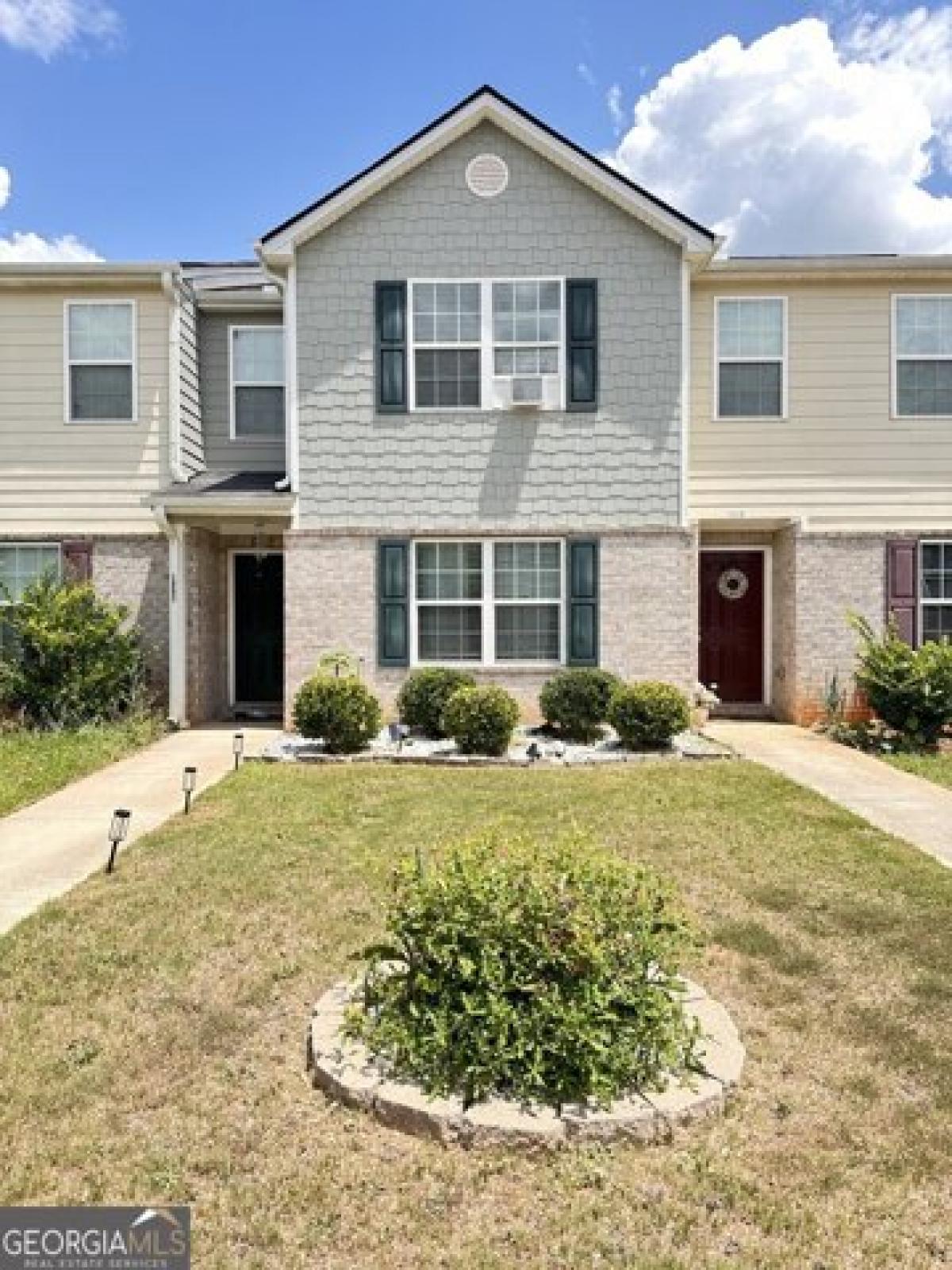 Picture of Home For Sale in McDonough, Georgia, United States