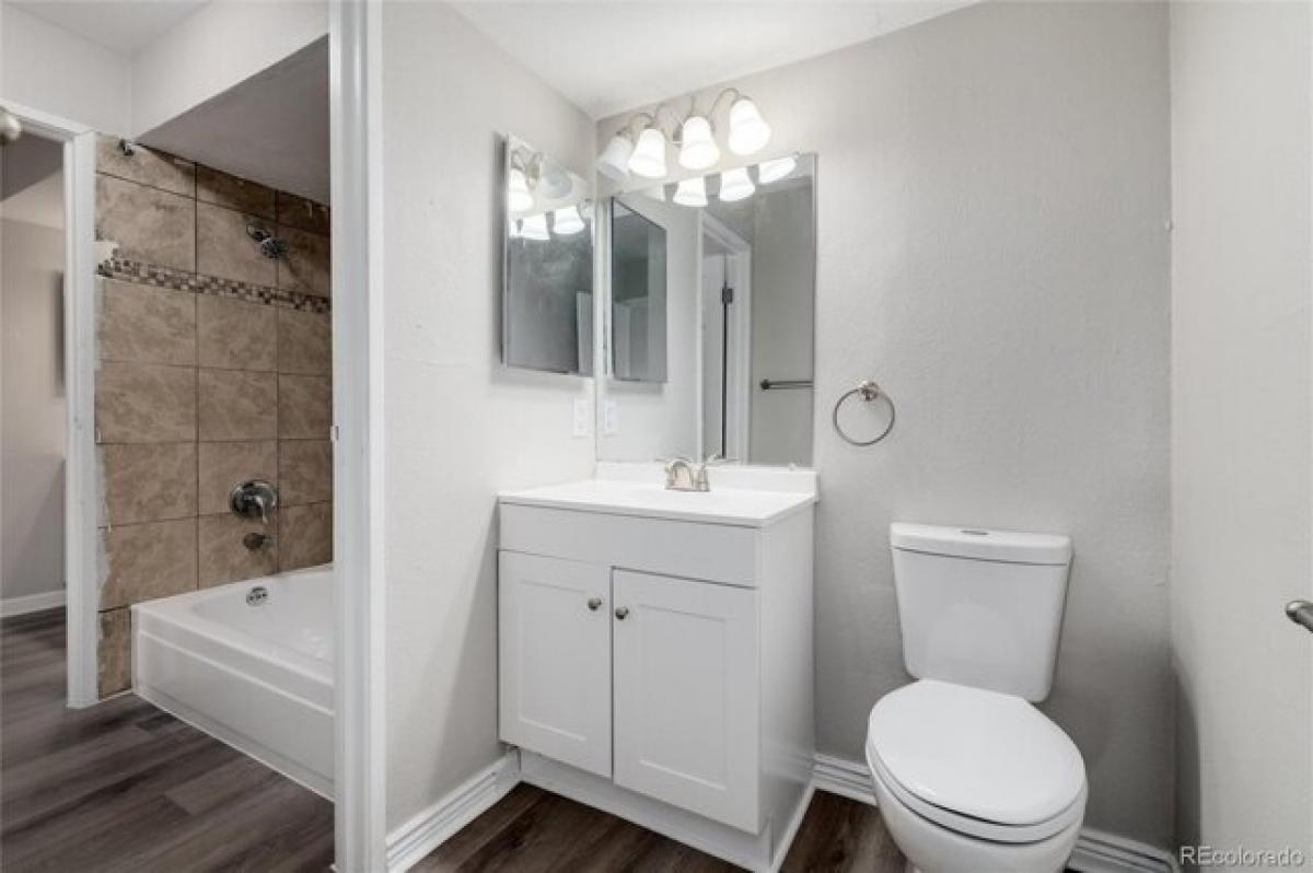 Picture of Home For Sale in Thornton, Colorado, United States