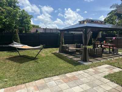 Home For Sale in Lauderhill, Florida