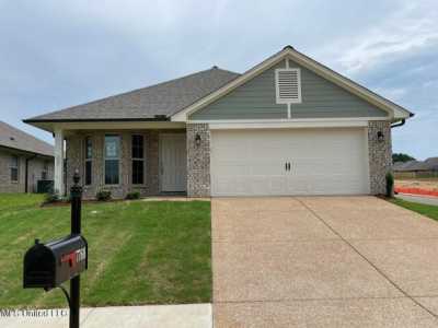 Home For Sale in Olive Branch, Mississippi