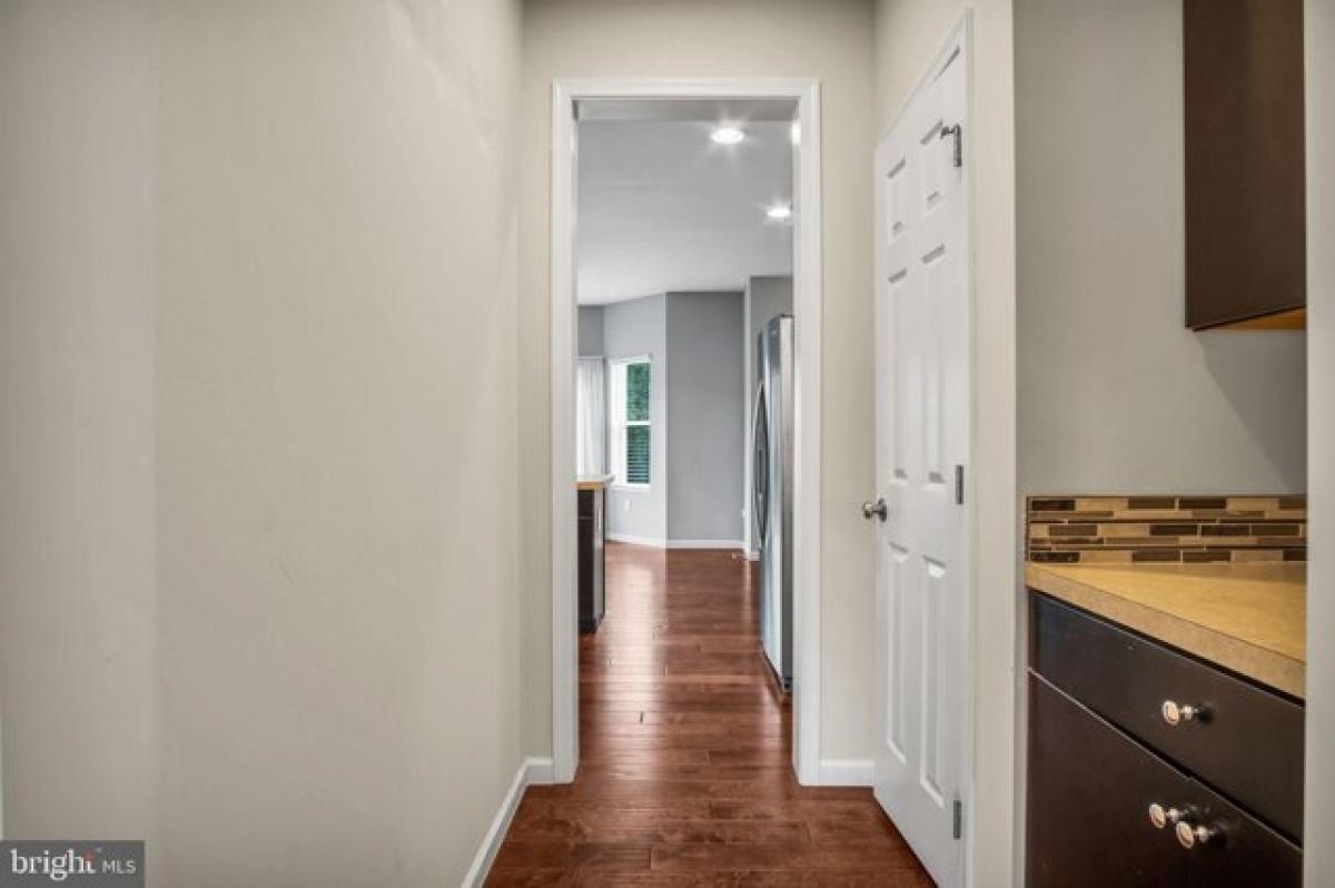 Picture of Home For Sale in Harrisburg, Pennsylvania, United States