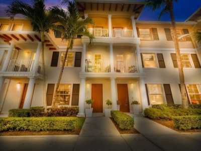 Home For Sale in Jupiter, Florida