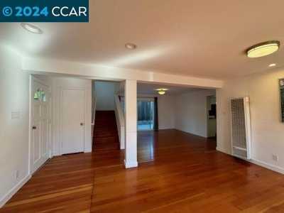 Home For Sale in San Rafael, California