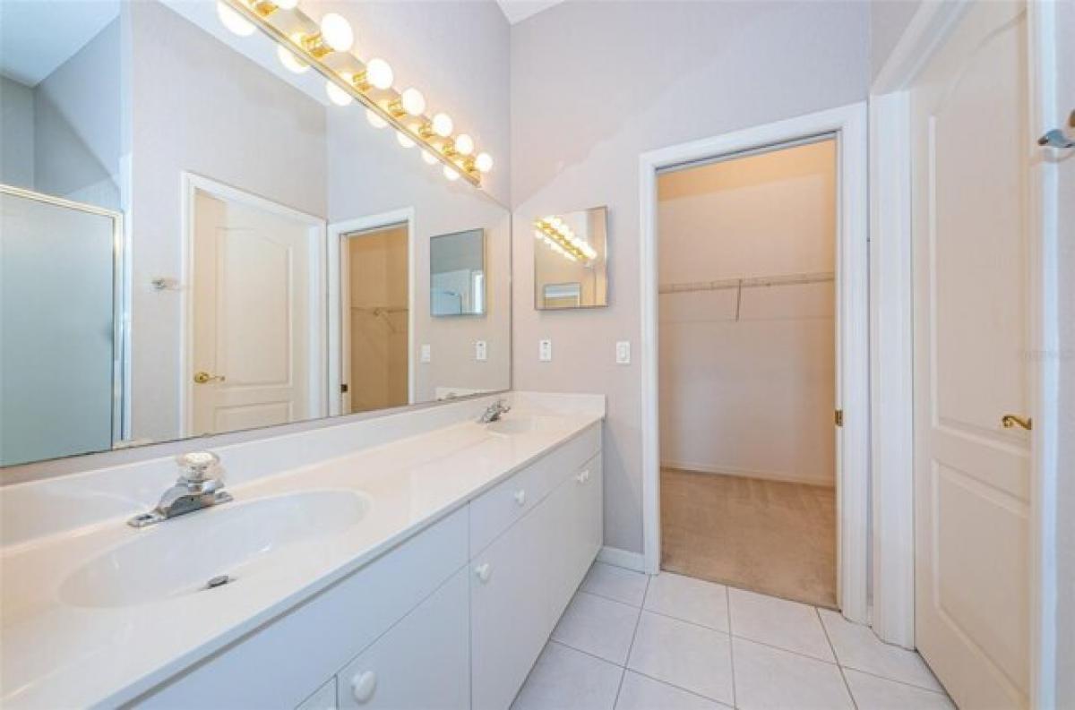 Picture of Home For Sale in Palm Harbor, Florida, United States