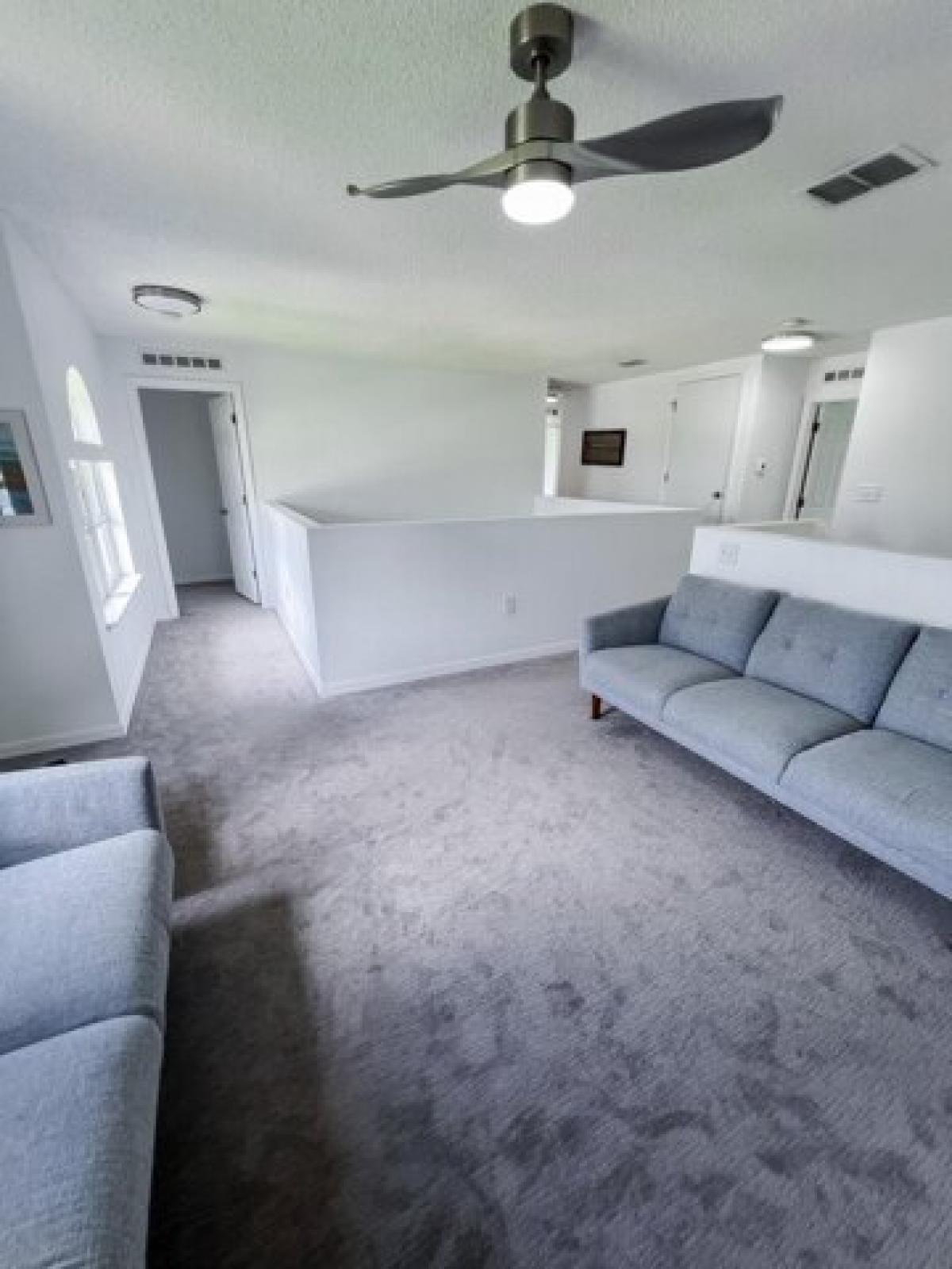 Picture of Home For Sale in Titusville, Florida, United States