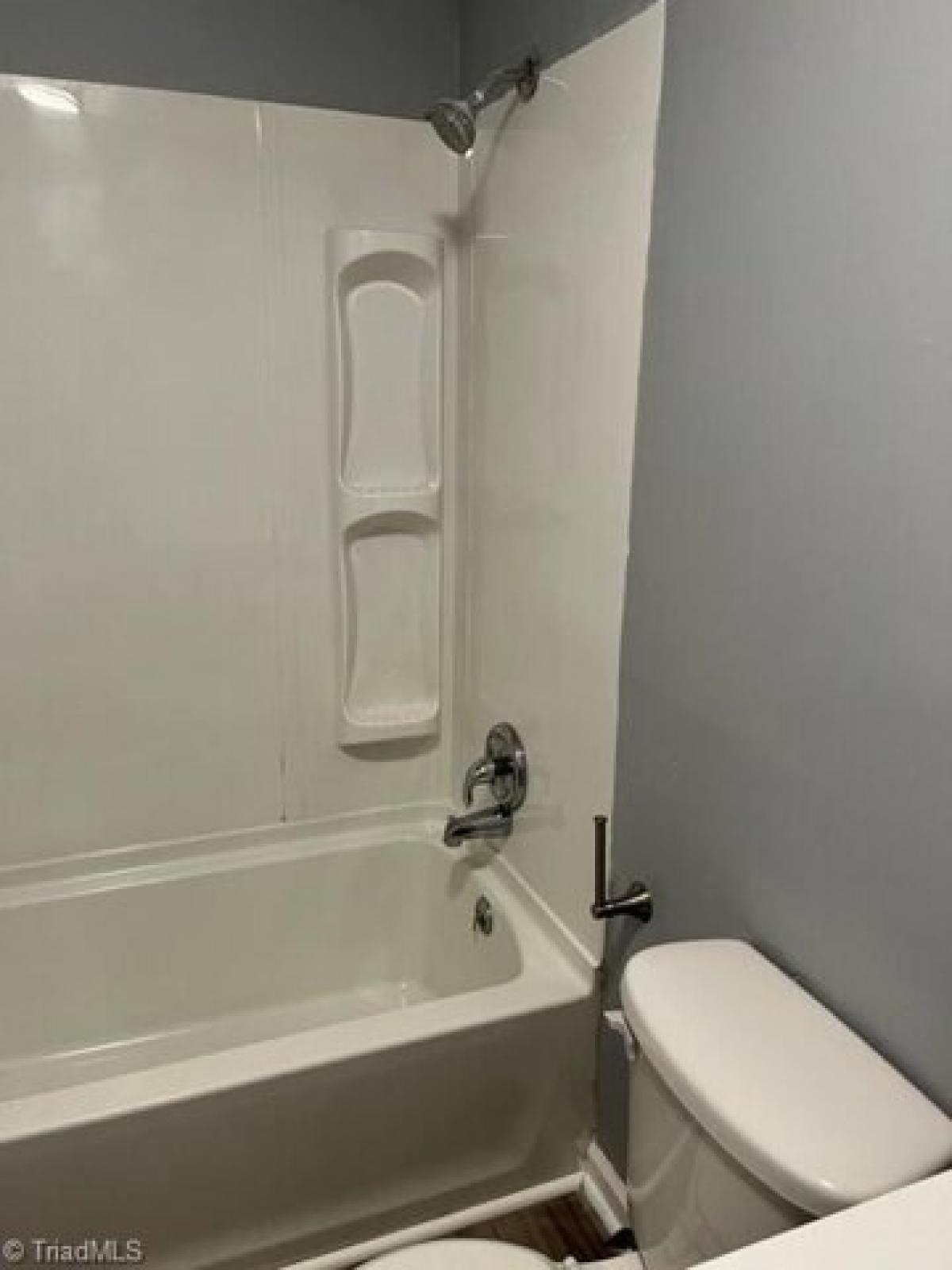 Picture of Home For Sale in Greensboro, North Carolina, United States