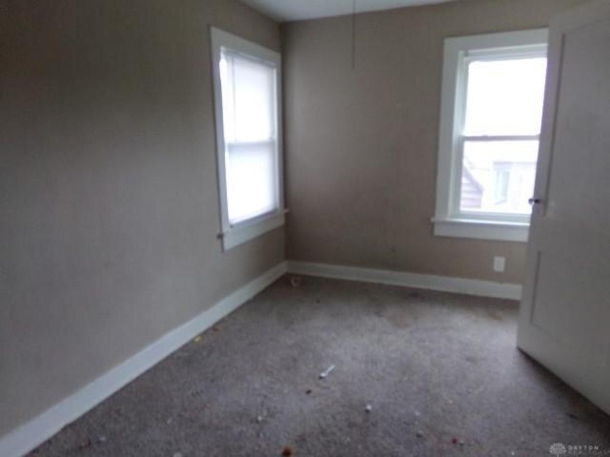 Picture of Home For Sale in Dayton, Ohio, United States