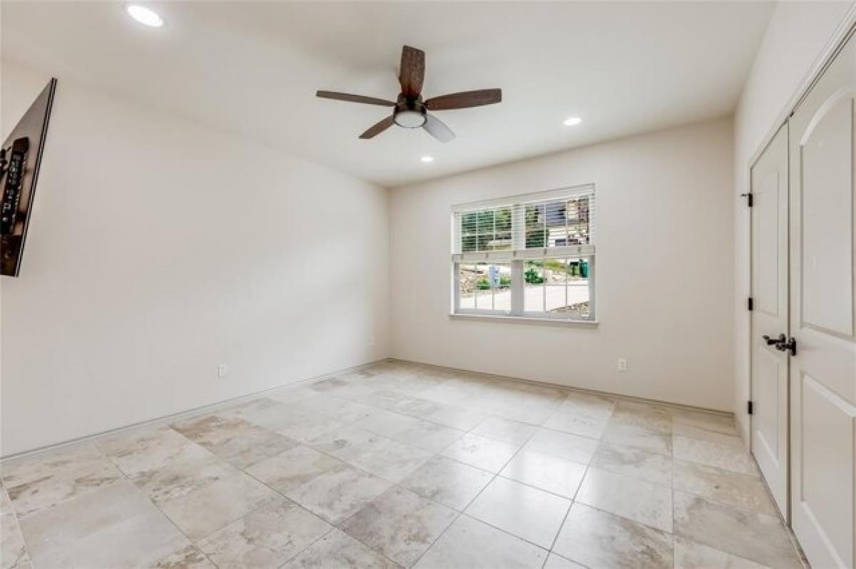 Picture of Home For Sale in Lago Vista, Texas, United States