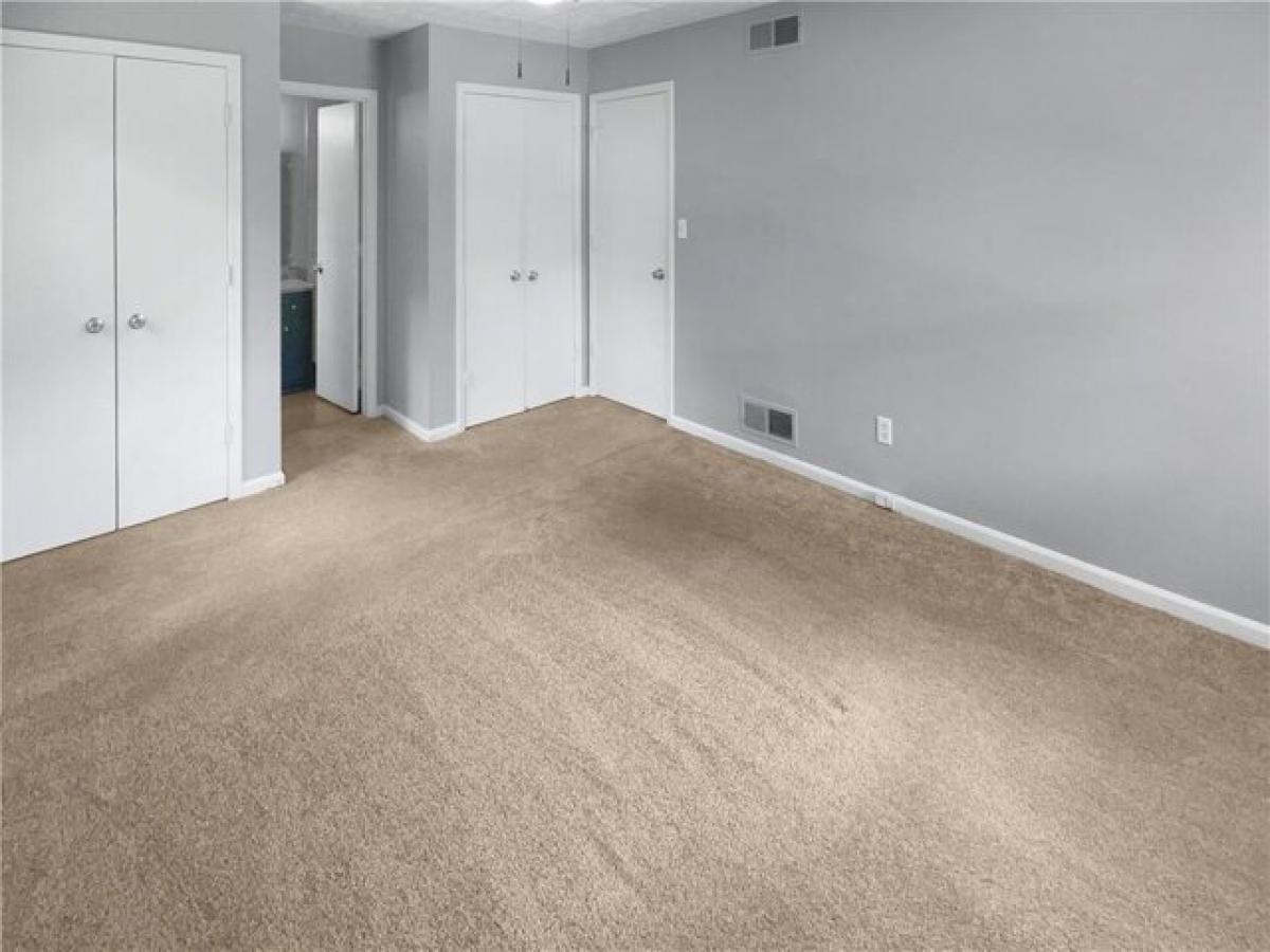 Picture of Home For Sale in Lilburn, Georgia, United States