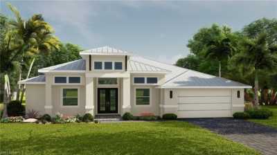 Home For Sale in Marco Island, Florida