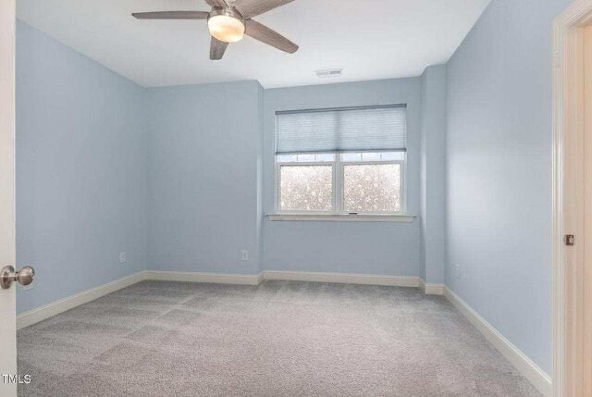 Picture of Home For Sale in Durham, North Carolina, United States