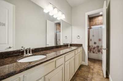 Home For Sale in Midlothian, Texas