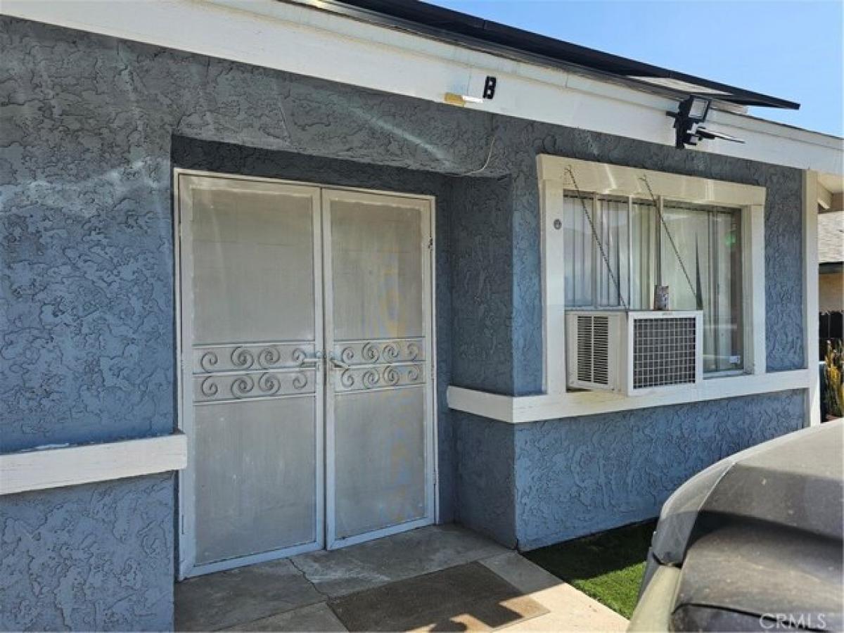 Picture of Home For Sale in Moreno Valley, California, United States