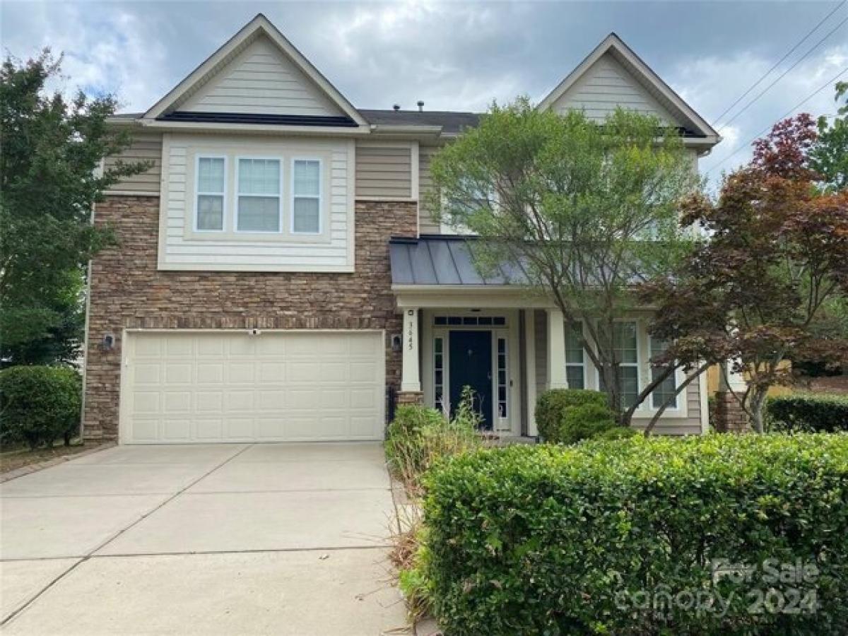 Picture of Home For Sale in Concord, North Carolina, United States