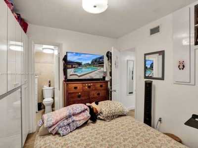 Home For Sale in Hialeah, Florida