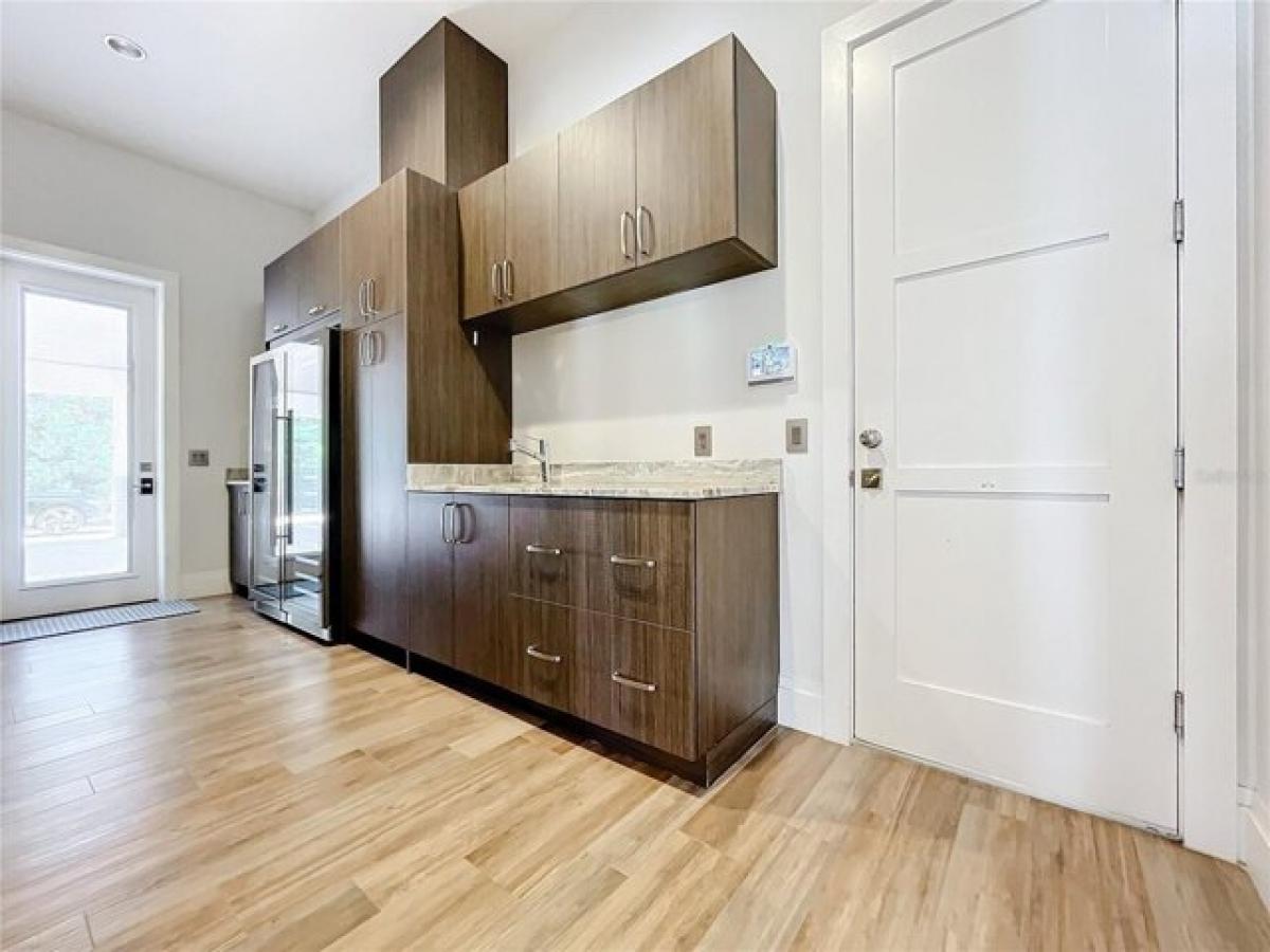 Picture of Home For Sale in Windermere, Florida, United States