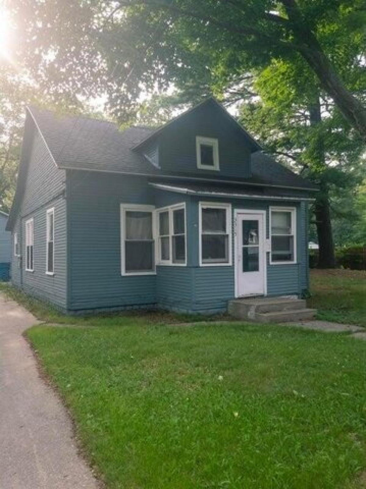 Picture of Home For Sale in Muskegon, Michigan, United States