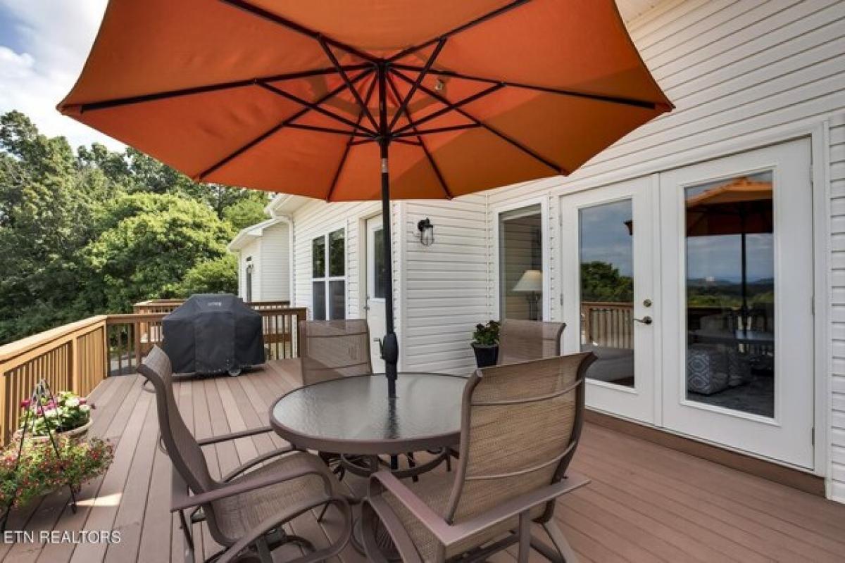 Picture of Home For Sale in Loudon, Tennessee, United States