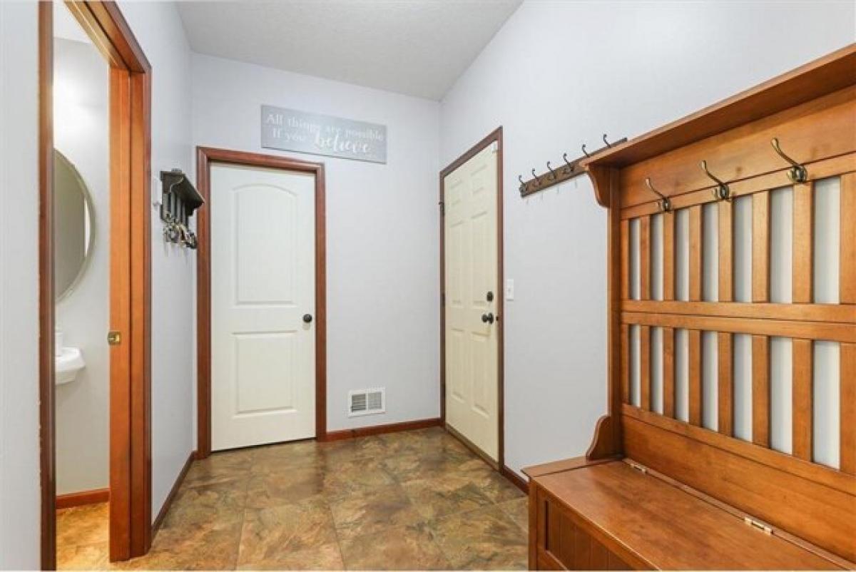 Picture of Home For Sale in Blaine, Minnesota, United States