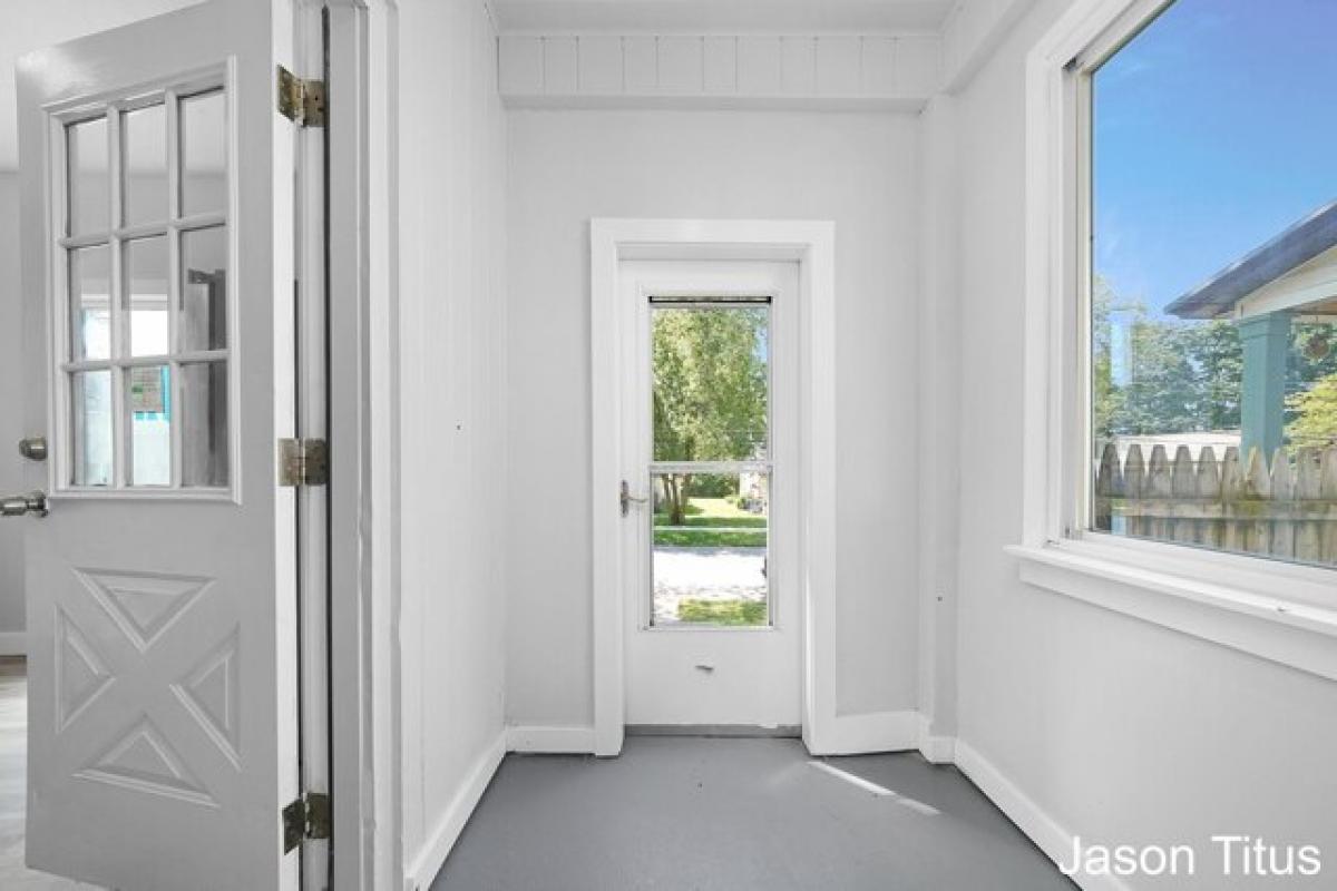 Picture of Home For Sale in Grand Rapids, Michigan, United States