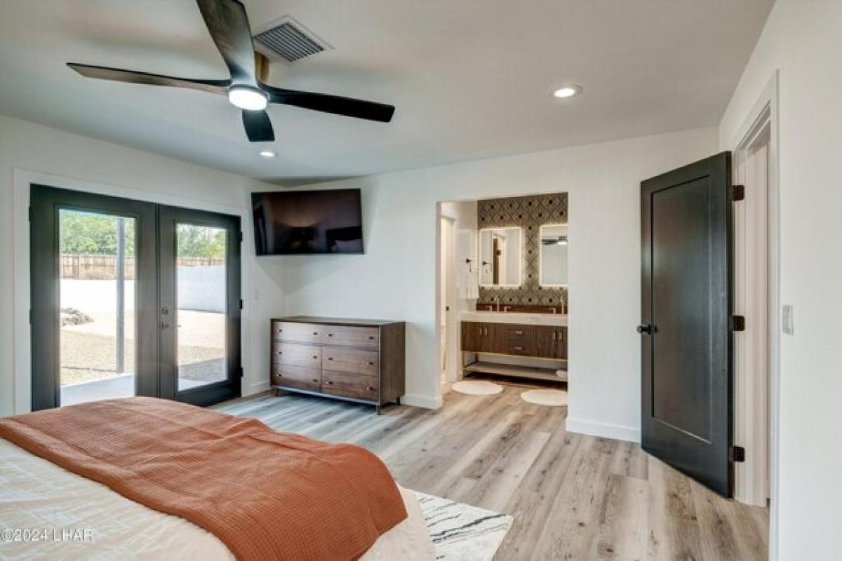 Picture of Home For Sale in Lake Havasu City, Arizona, United States