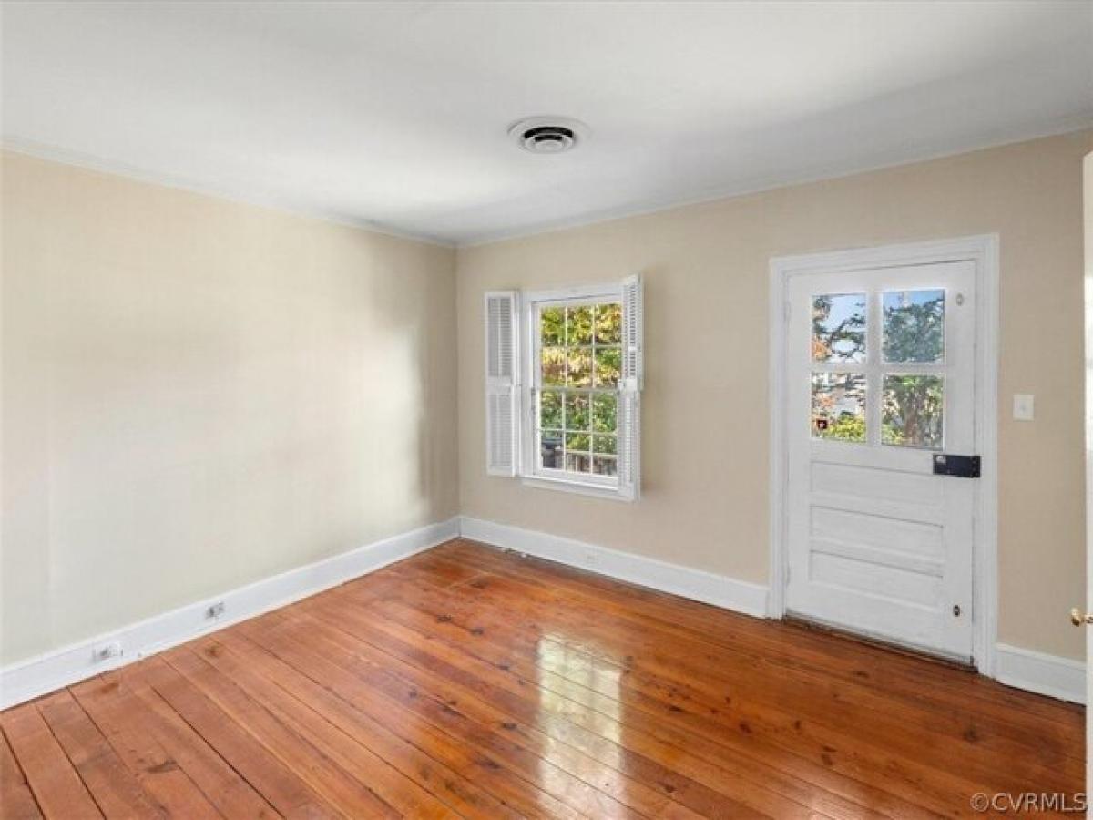 Picture of Home For Sale in Petersburg, Virginia, United States