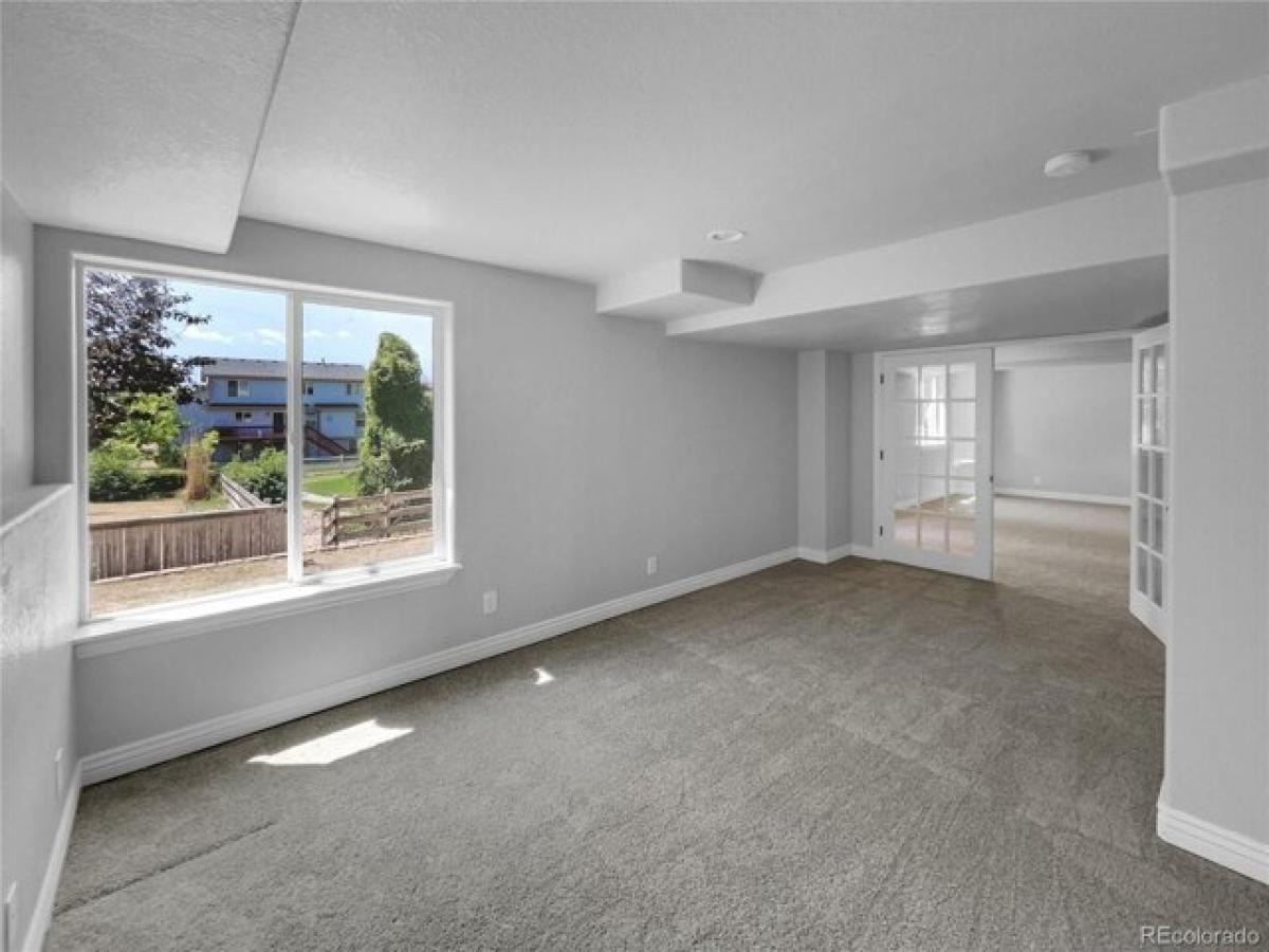 Picture of Home For Sale in Thornton, Colorado, United States