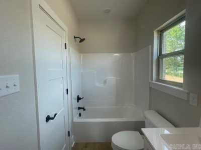 Home For Sale in Greenbrier, Arkansas