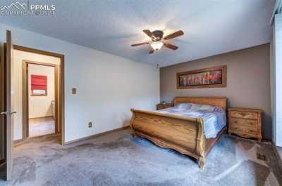 Home For Sale in Monument, Colorado