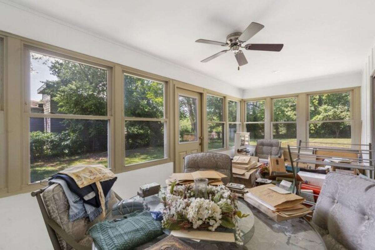 Picture of Home For Sale in Springfield, Missouri, United States