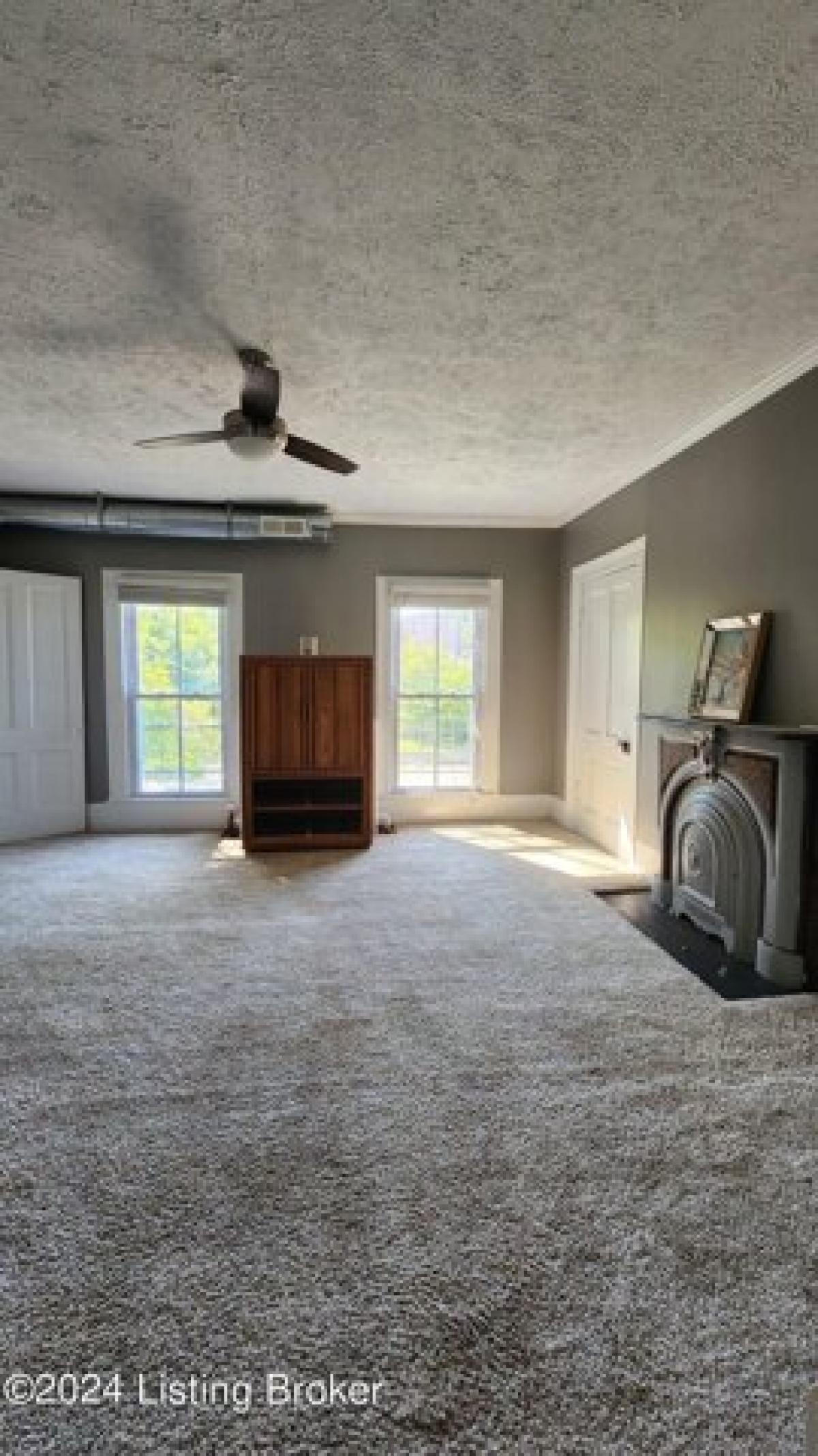 Picture of Home For Sale in Hopkinsville, Kentucky, United States